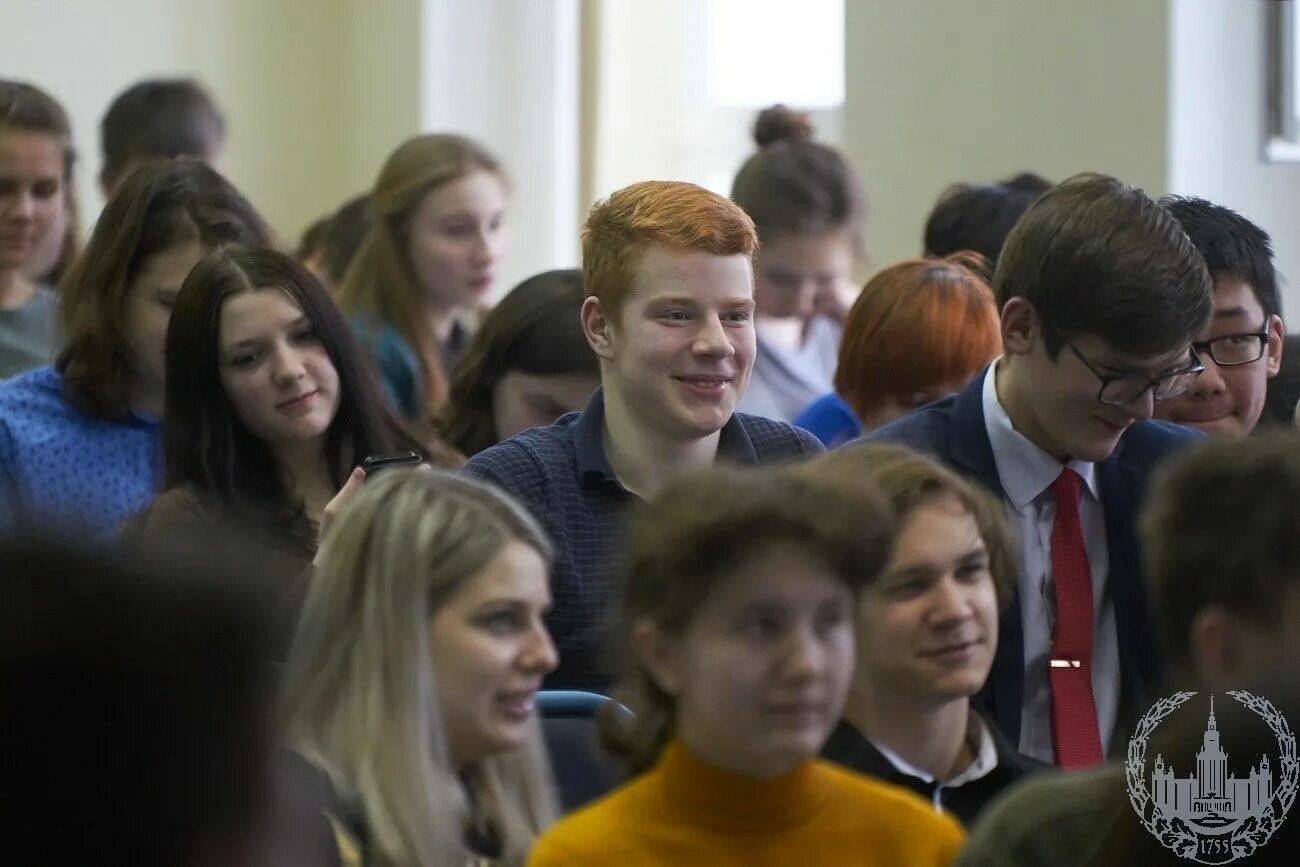 В университете работает кафедра математики. СУНЦ МГУ преподаватели. СУНЦ МГУ ученики.