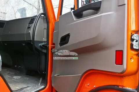 Дверь камаз новая