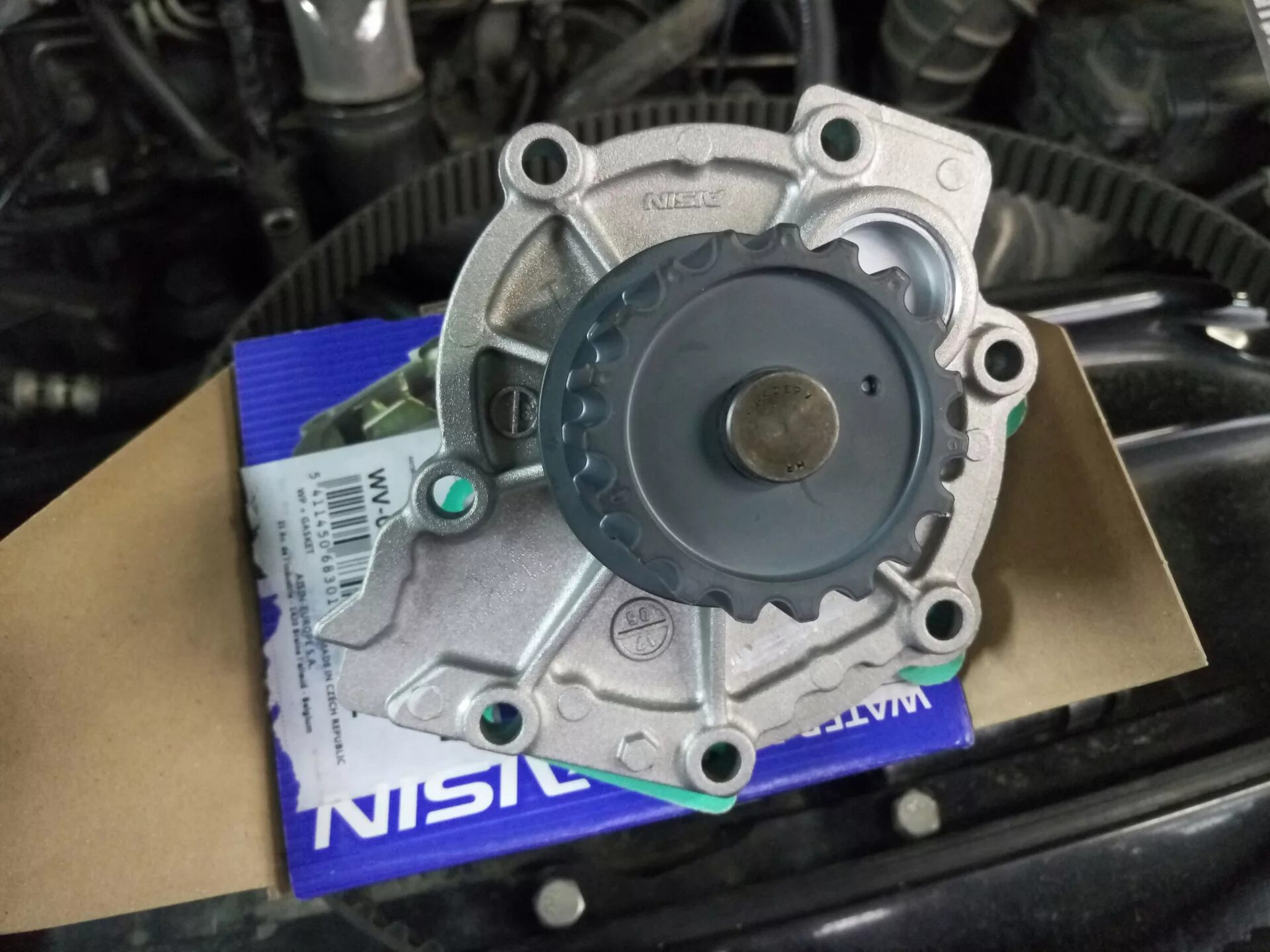 Помпа volvo. Volvo penta tad 1643. Помпа вольво пента 5. Помпа вольво fh12. Помпа на volvo td70.