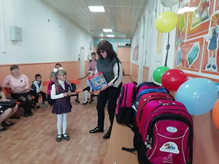 Школа 19 г тулуна. Школа номер 19 тулун. Школа 19 г тулуна. Школа 19 тулун. Школа номер 19 тулун.