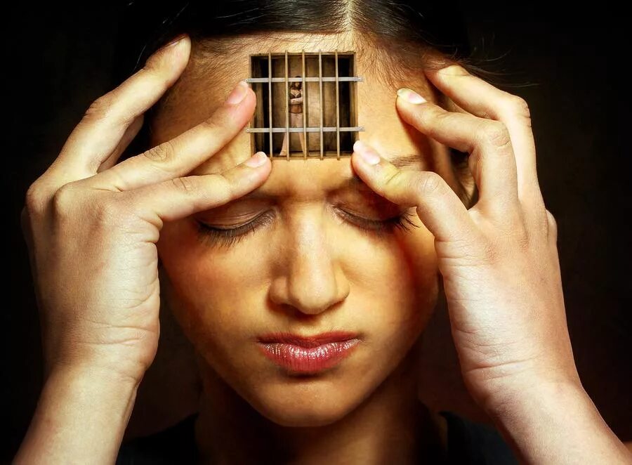 Страх провала. Неуверенность. Избавься от страха. Собственно страх. Страх картинки.