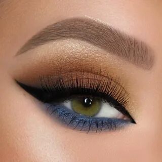 B make up