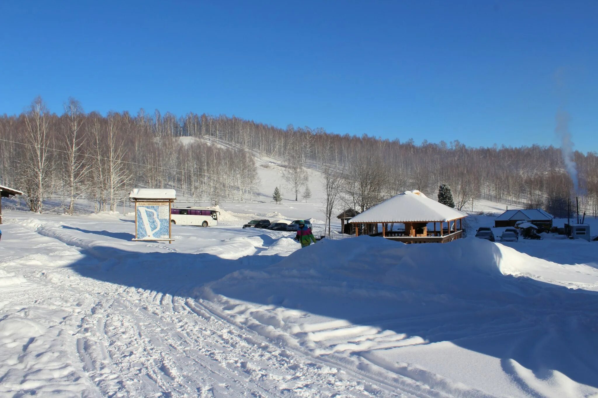 База отдыха долгий лог шарыповский район. Долгий лог горячегорск база отдыха. Долгий лог горячегорск база отдыха. База соболек горячегорск лыжная база. Долгий лог шарыпово.