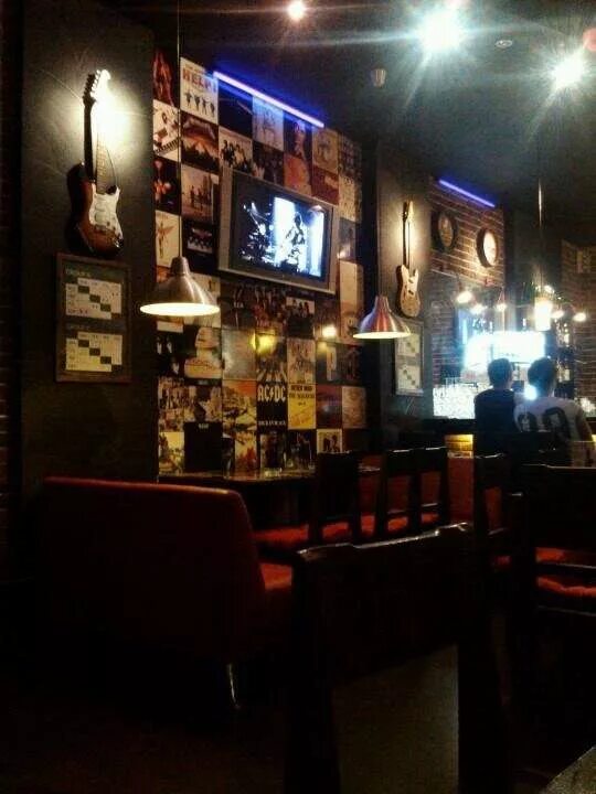 The rock bar ул горького 104. Рок бары краснодара. Рок бар горького 104. Красная 76а краснодар rock bar. Рок бары краснодара.