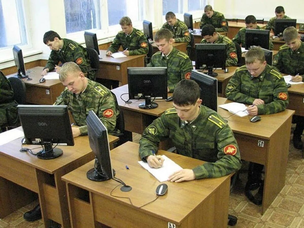 Армейское образование. Армейское образование. Занятия с офицерами. Учебно-боевая подготовка военнослужащих. Армейское образование.
