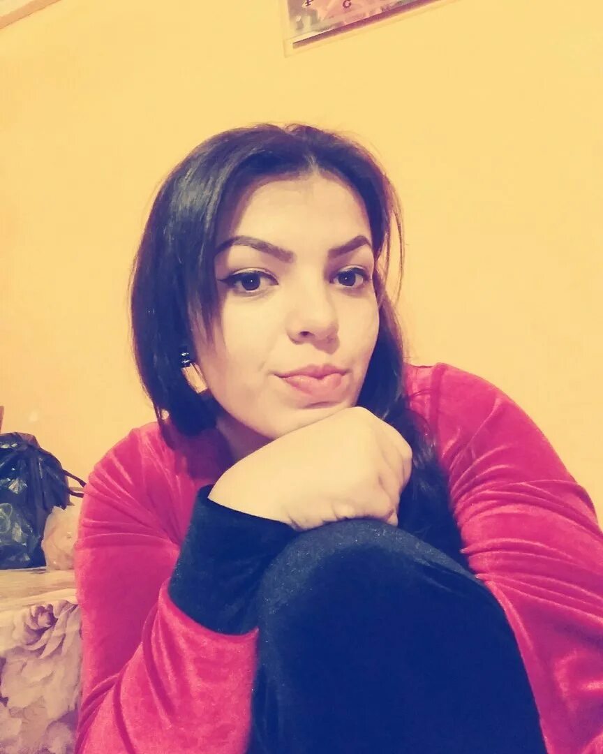 Габараева мой брат. Пушман и басюл. Габараева ализа александровна. Габараева мой брат. Парень с бородой и девушка без лица.