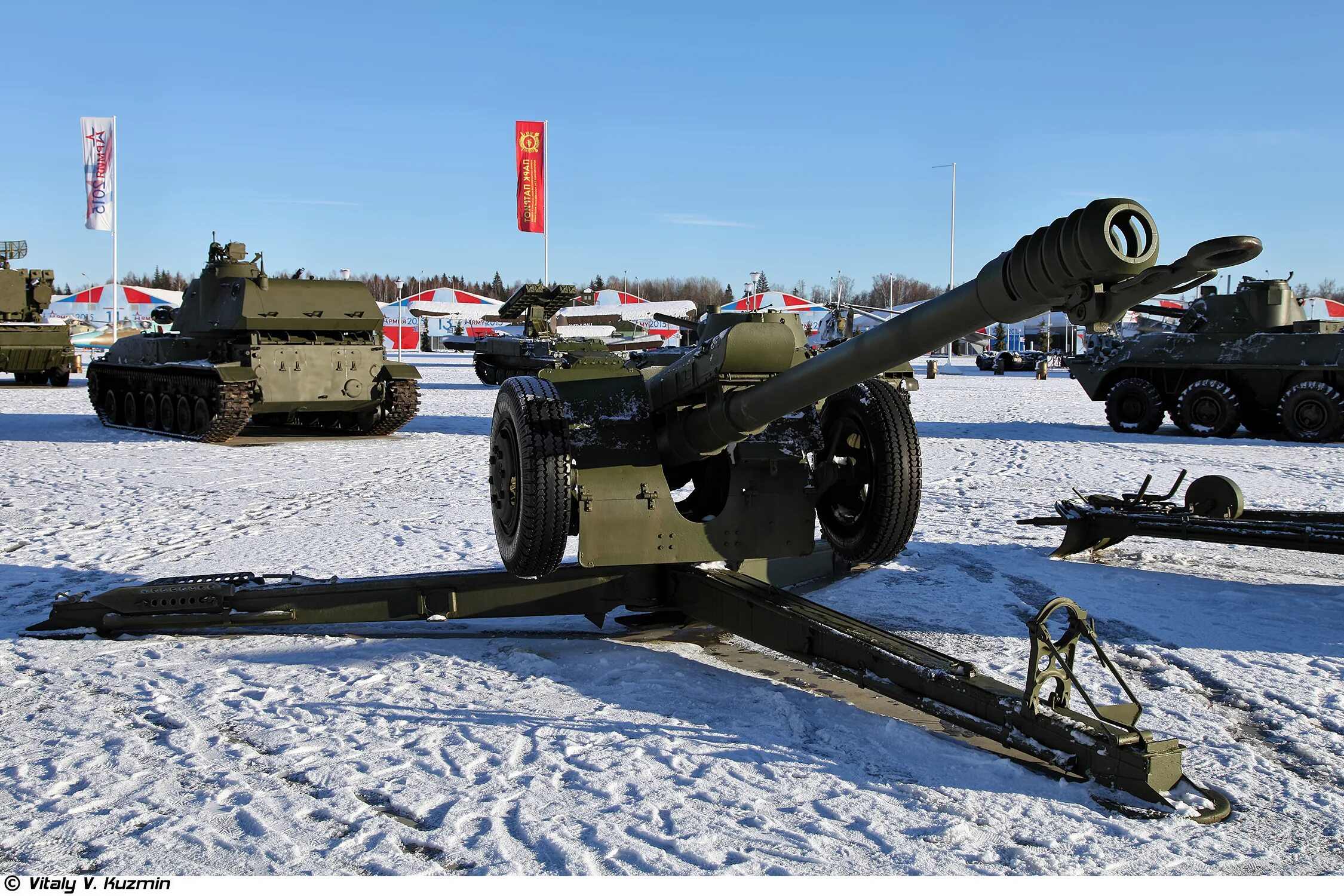 122-Мм гаубица (2а18) д-30. 122 Mm Howitzer 2a18 (d-30). Пушка-гаубица д-30. Артиллерия 122мм д-30.