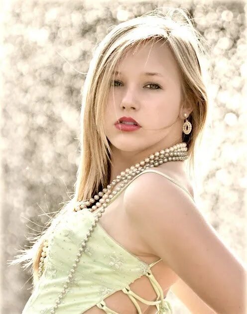 Modeling studios videos
