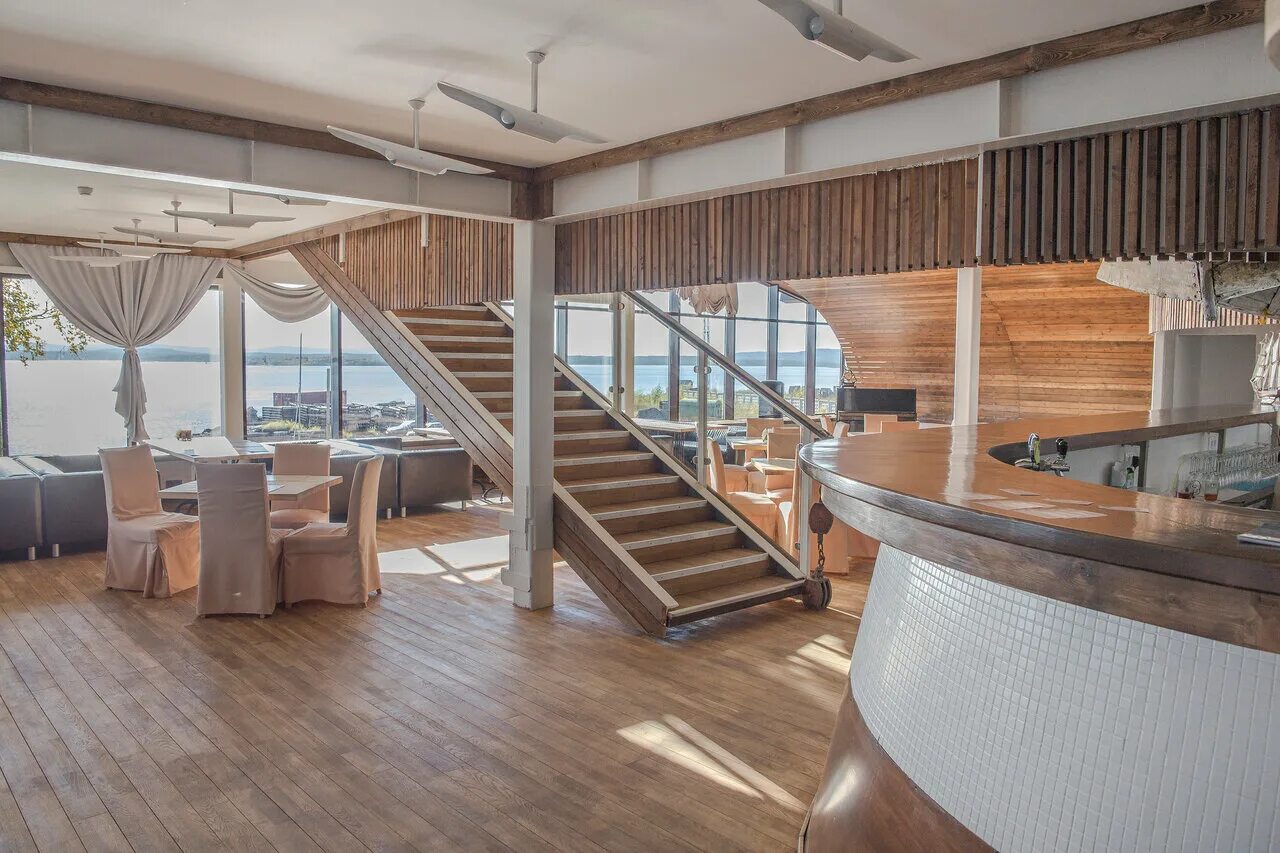 Причал 11. Причал 11 кандалакша. Причал 11. Причал 11 кандалакша. Ресторан причал кандалакша.