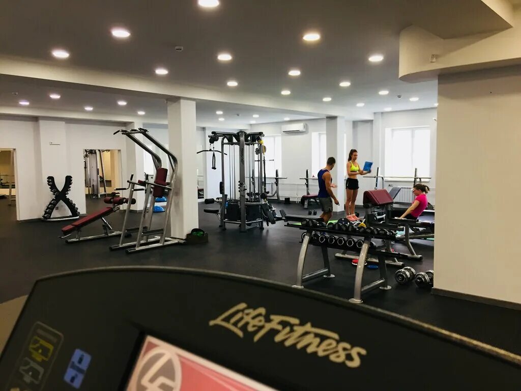 спортзал челябинск северо-запад. залы челябинска тренажерный зал. залы челябинска тренажерный зал. тренажерный зал цитрус челябинск. олимпия челябинск фитнес.