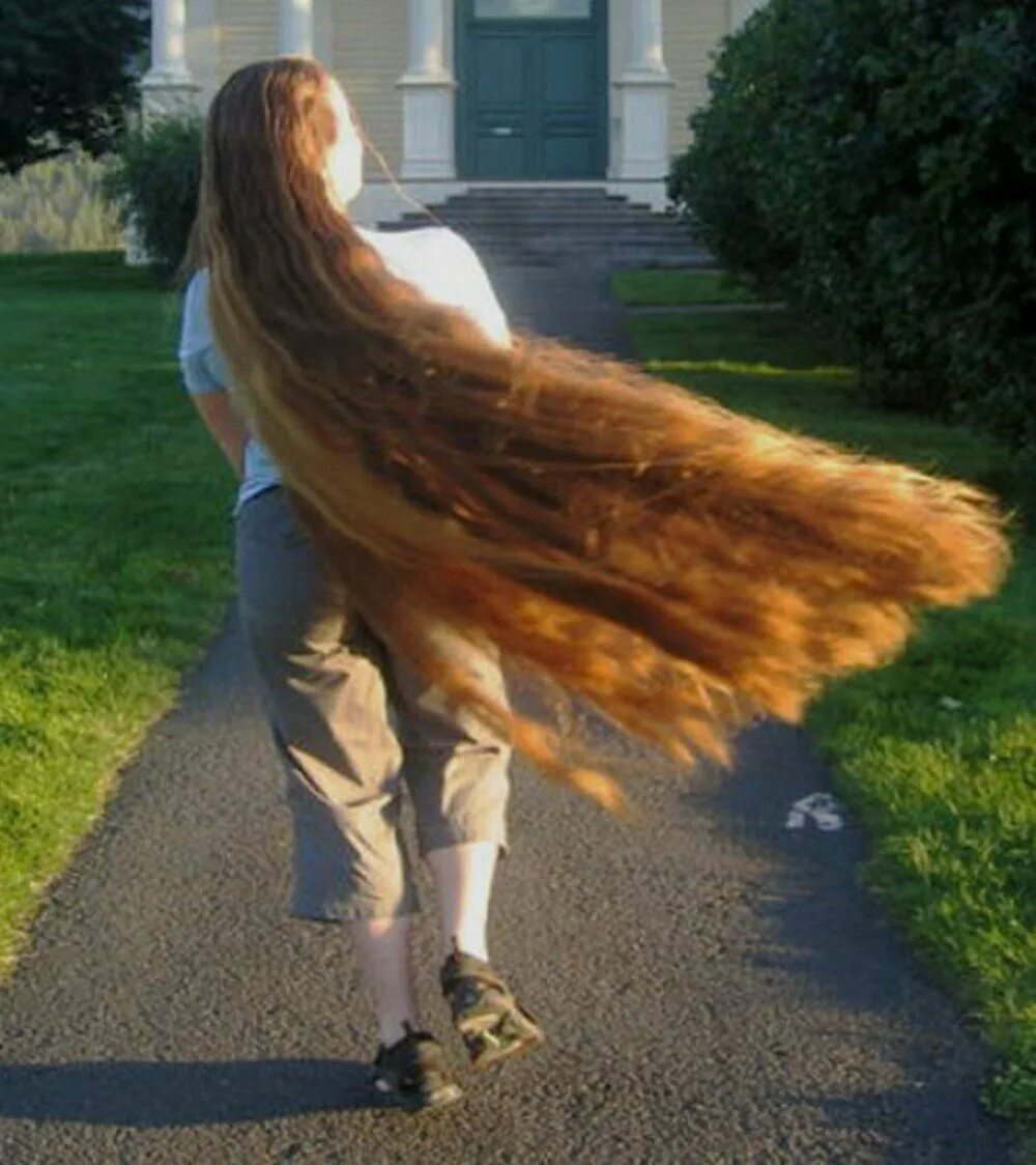 Лонг Хаир Рапунцель. Длинные волосы. Девушки с очень длинными волосами. Девочка с длинными волосами.