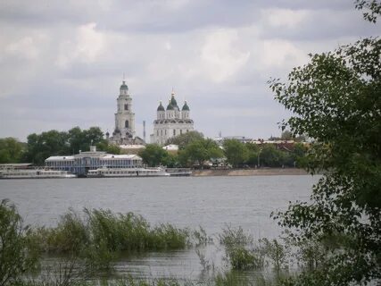 Астрахань весной