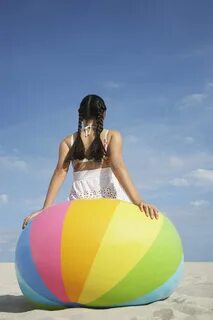 Beach ball girls