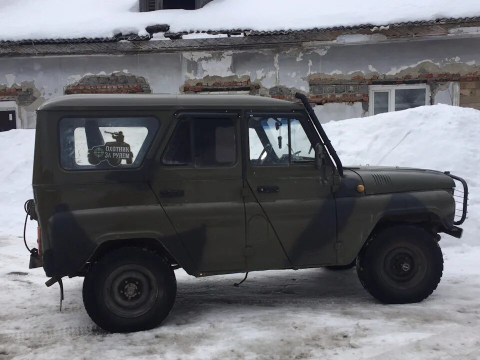 Поменяю уаз. Уаз 31514 2001. уаз 31514 зеленый. уаз 31514 коричневый. уаз 31514 черный.