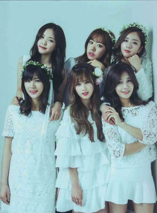 Apink ынчжи. Apink группа 2020. Корейская группа апинк. Боми кпоп. Pink.