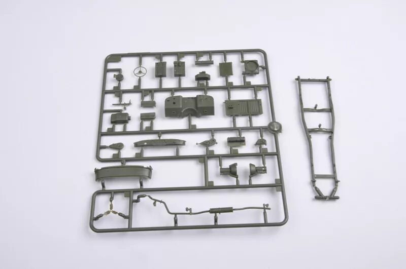 Сборная модель от Trumpeter УАЗ 469. Сборная модель УАЗ 469 1/35. УАЗ 469 Trumpeter 1/35. УАЗ 469 сборная модель звезда. Сборная модель уаз