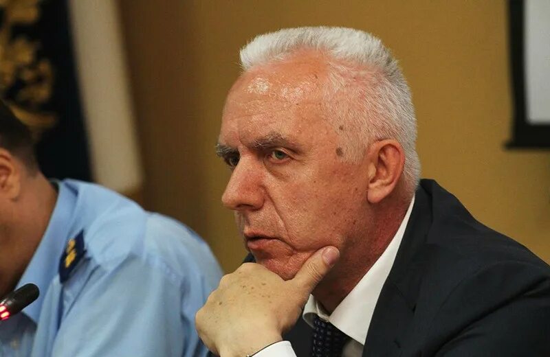 Гуцан сзфо. Гуцан александр владимирович. александр гуцан полномочный представитель. гуцан а.в полномочный представитель президента. гуцан полпред в сзфо.