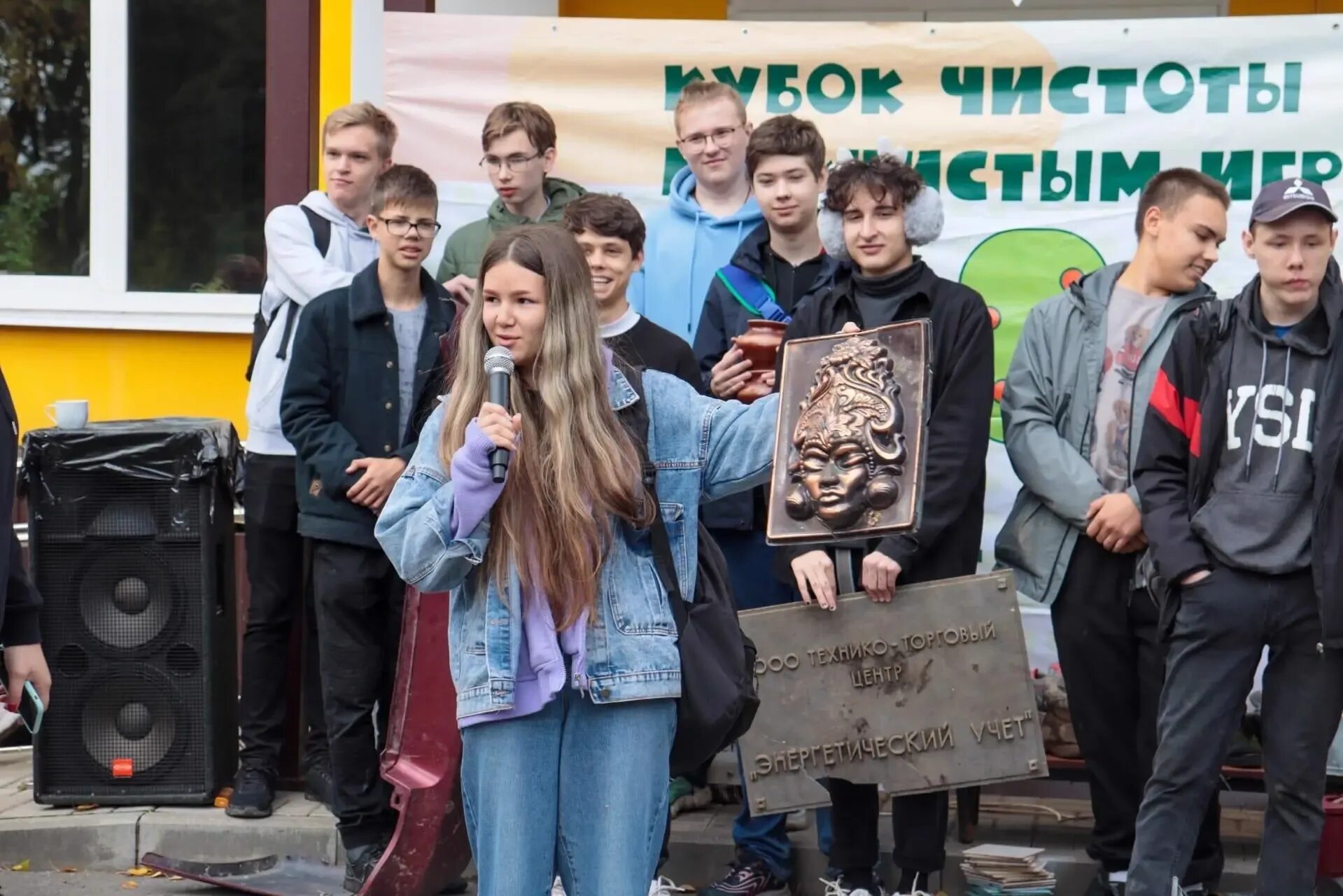 Плотина вологда на тошне. Вологда 35 новости. Вологда 35 новости. Горького 158 вологда. Мост через шограш вологда на карте.