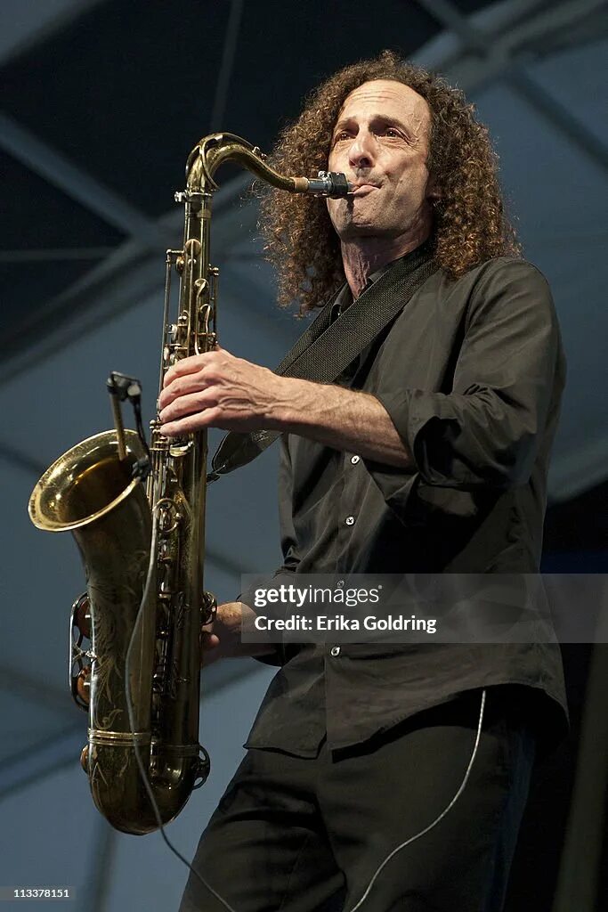 Кенни Джи саксофон. Kenny g фото. Кенни Джи саксофон фото. Кенни Джи в молодости.