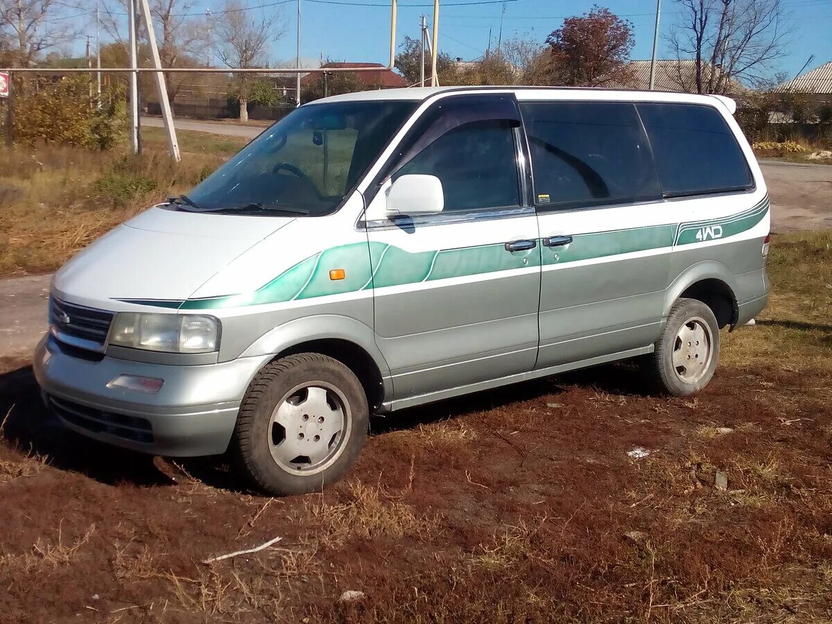 Nissan largo 1996. Nissan largo w30. Минивэн Ниссан Ларго. Nissan largo III (w30). Купить ниссан 1996