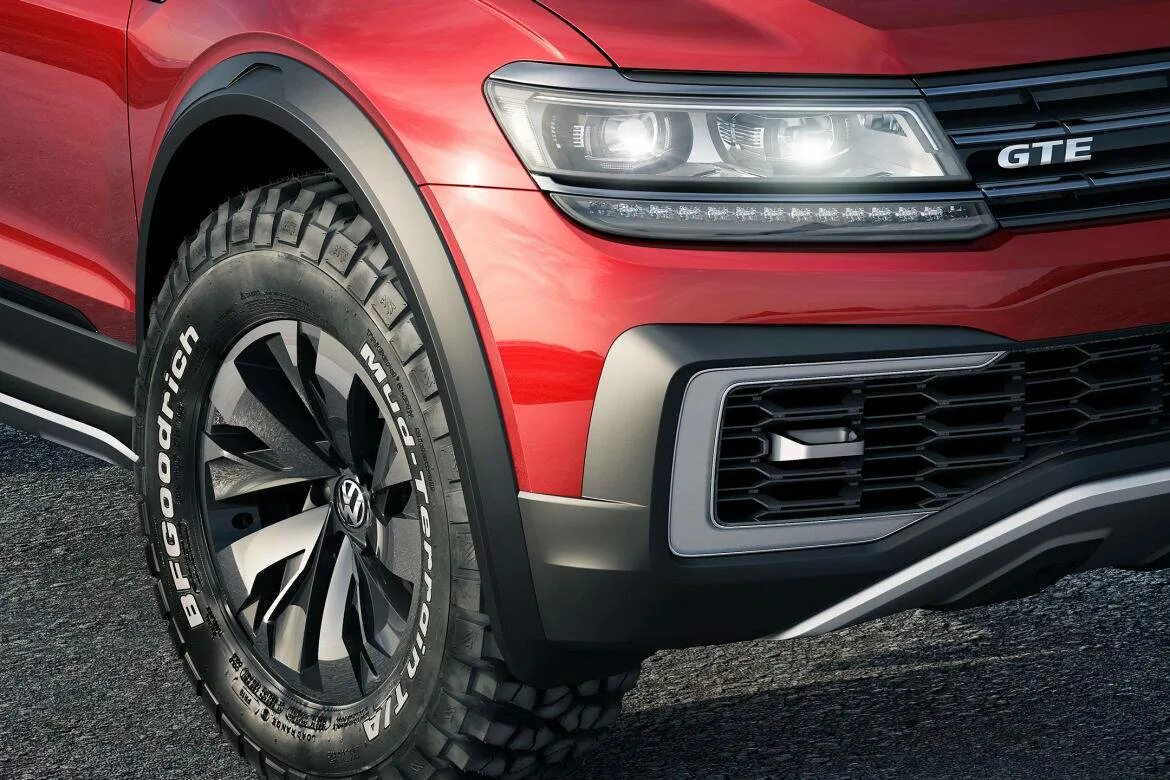 Volkswagen tiguan шины. Тигуан 1 оффроуд. Tiguan GTI. Внедорожная резина на Тигуан 2. Tiguan GTE.