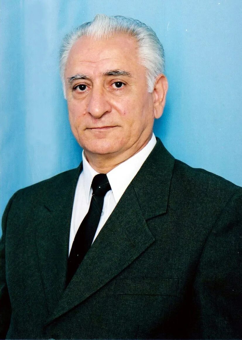 Рафиков р г. В. Гасангусейн абдулжелилов. Рафиков анатолий одино. Гавар солнечногорск.