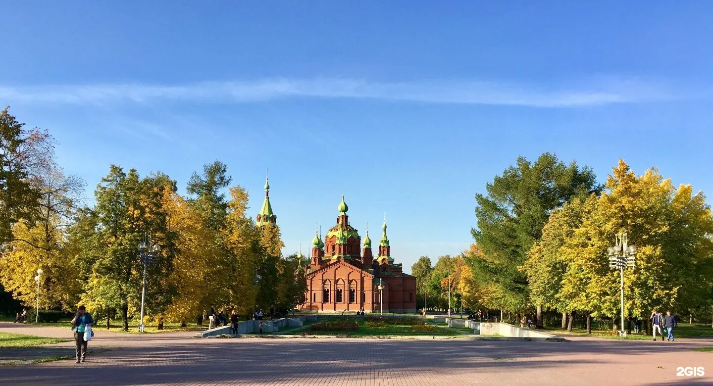 Алое поле 2. Сквер алое поле Челябинск. Парки алое поле Челябинск. Площадь алое поле Челябинск. Достопримечательности Челябинска парк алое поле.