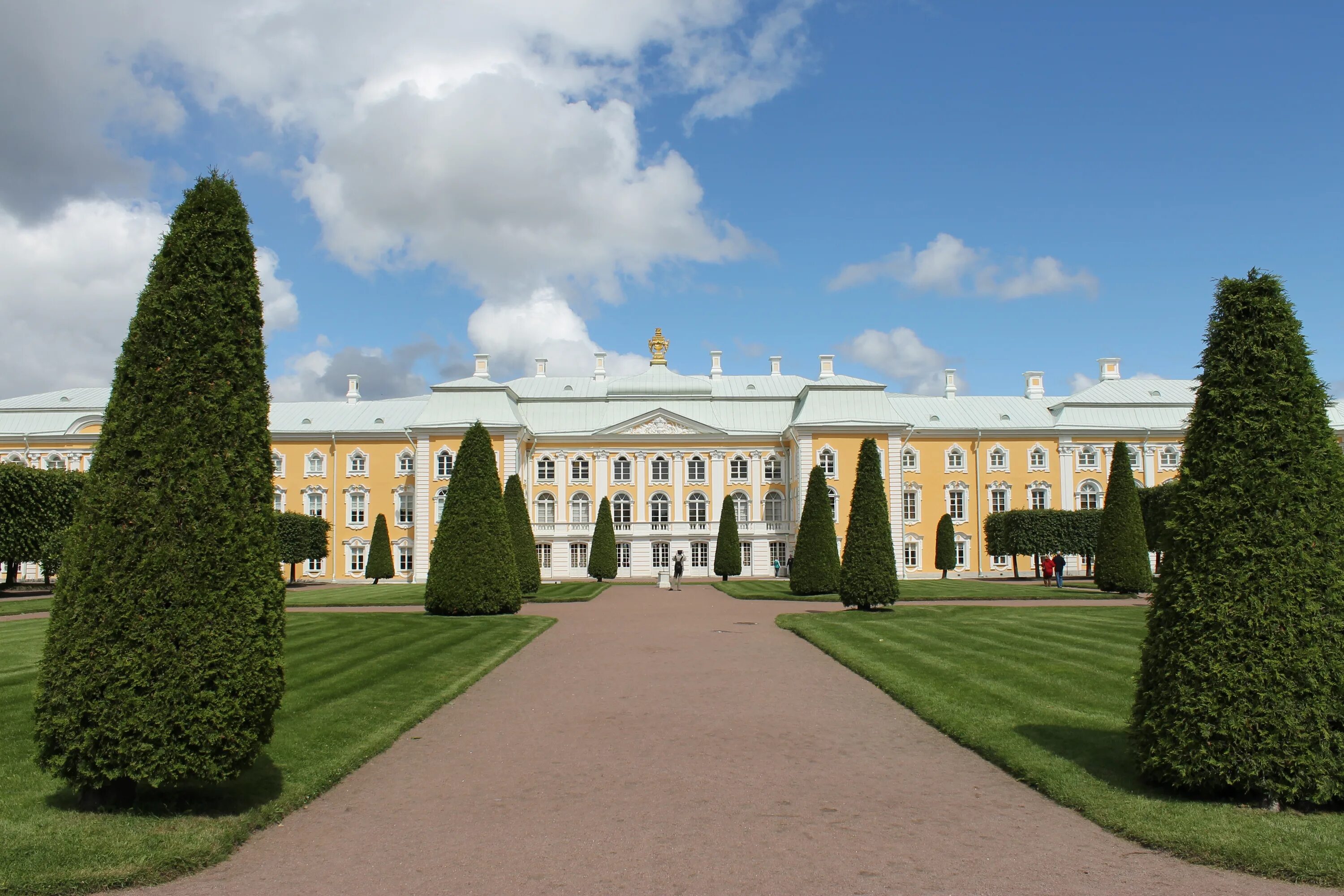 The peterhof palace is also