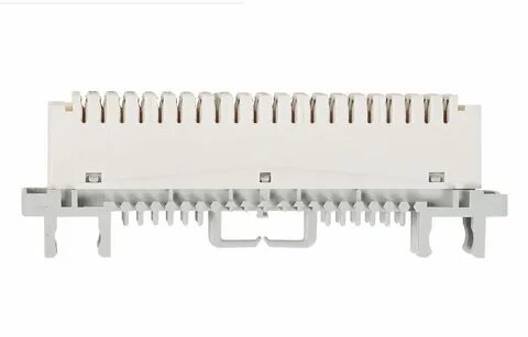 P e 10