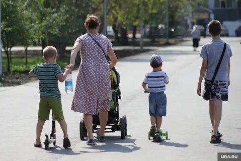 Многодетная семья отказала