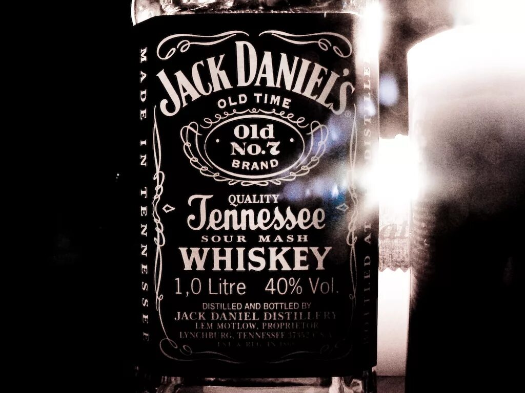 Jack daniels god. Виски Джек Дэниэлс этикетка. Виски Джек Дэниэлс вектор. Этикетка виски Джек Дэниэлс вектор. Виски Джек Дэниэлс лого.