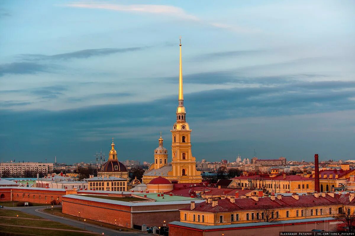 Окрестность санкт петербурга фото. Санкт-Петербург Достопримечательство. Адмиралтейство и Петропавловская крепость.