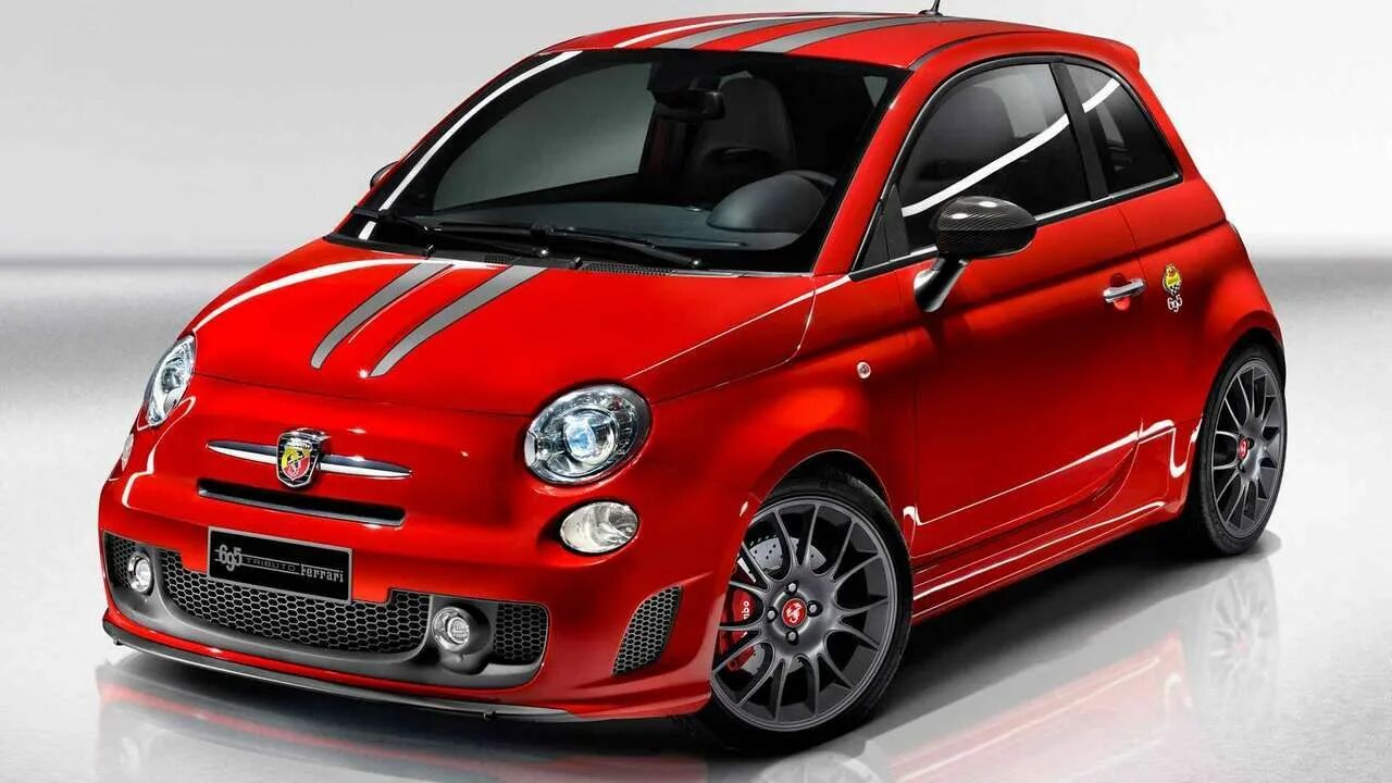 Куплю автомобиль фиат. Fiat 500 Red. Fiat 500 Abarth Red. Фиат 500 красный. Фиат 500 Абат.