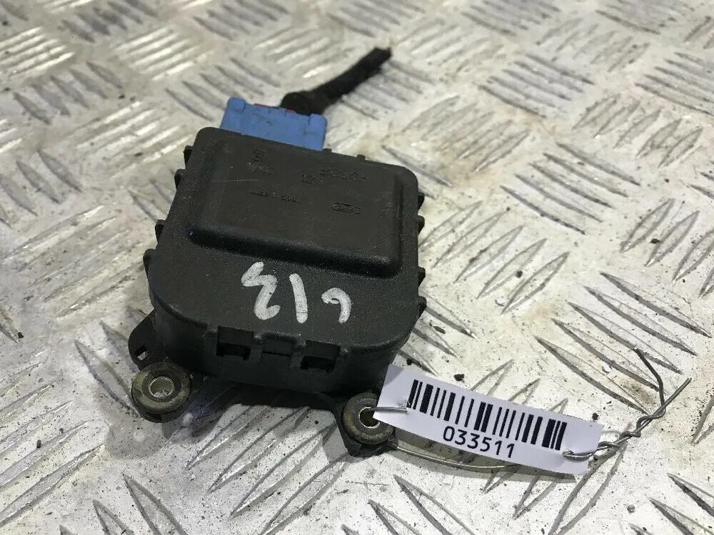 Bosch 0 132 008 650. 132 0 8. Bosch 3 437 010 559. Рхх ауди 80 б4 моновпрыск. Bosch 0 132 008 601.