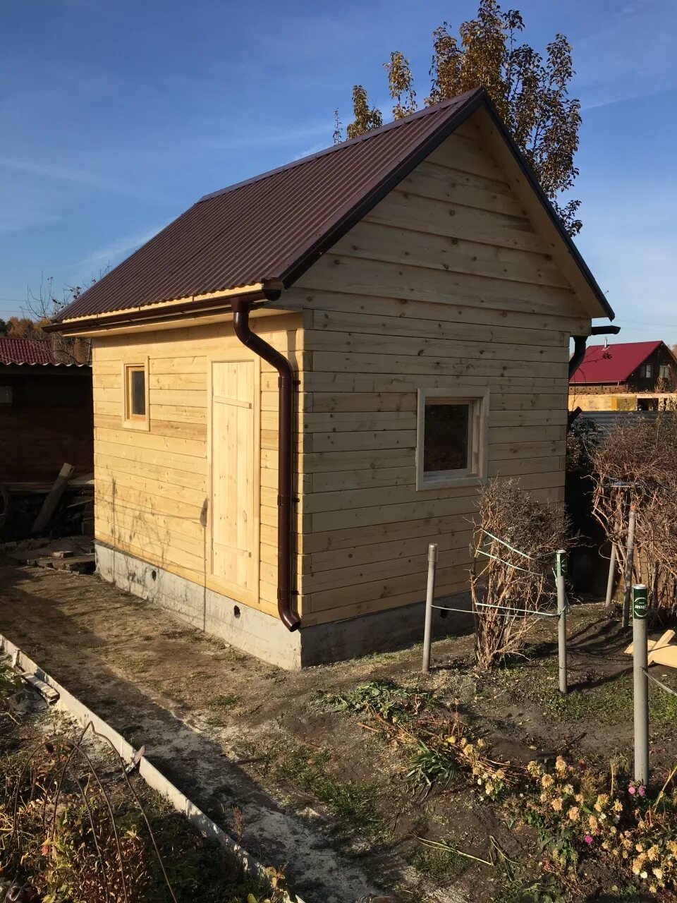 Баня для дачи под ключ. Костромская баня из бруса. Баня из бруса. Дом баня из бруса. Каркасная баня под ключ.