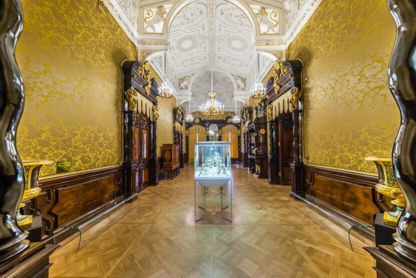шуваловский дворец музей фаберже. музей фаберже спб дворец. музей фаберже в шуваловском дворце. дворец нарышкина в санкт петербурге. дворец трубецких-нарышкиных в санкт-петербурге.