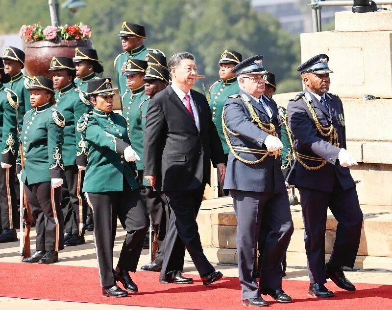 корпус офицеров почетного эскорта. корпус офицеров почетного эскорта. английская аристократия 19 века. фото полка 23 февраля. корпус офицеров почетного эскорта.