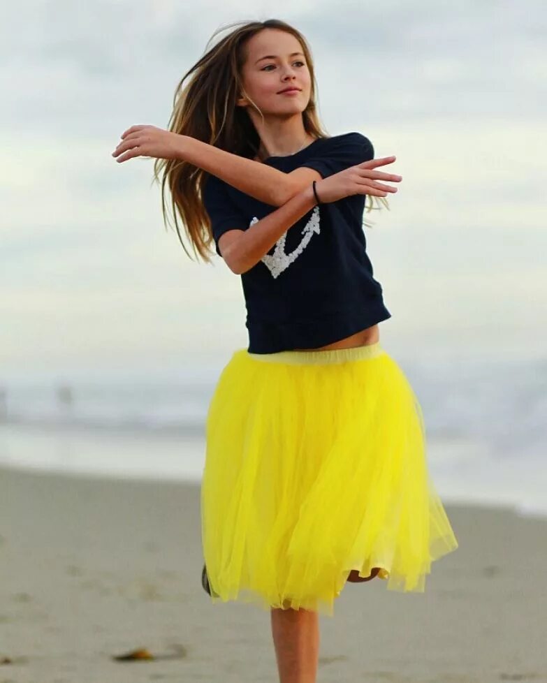 Как выглядят двенадцатилетние девочки. Красивые девушки подростки. Кристина пименова 2022. Кристина пименова 2021. Кристина пименова 2021.