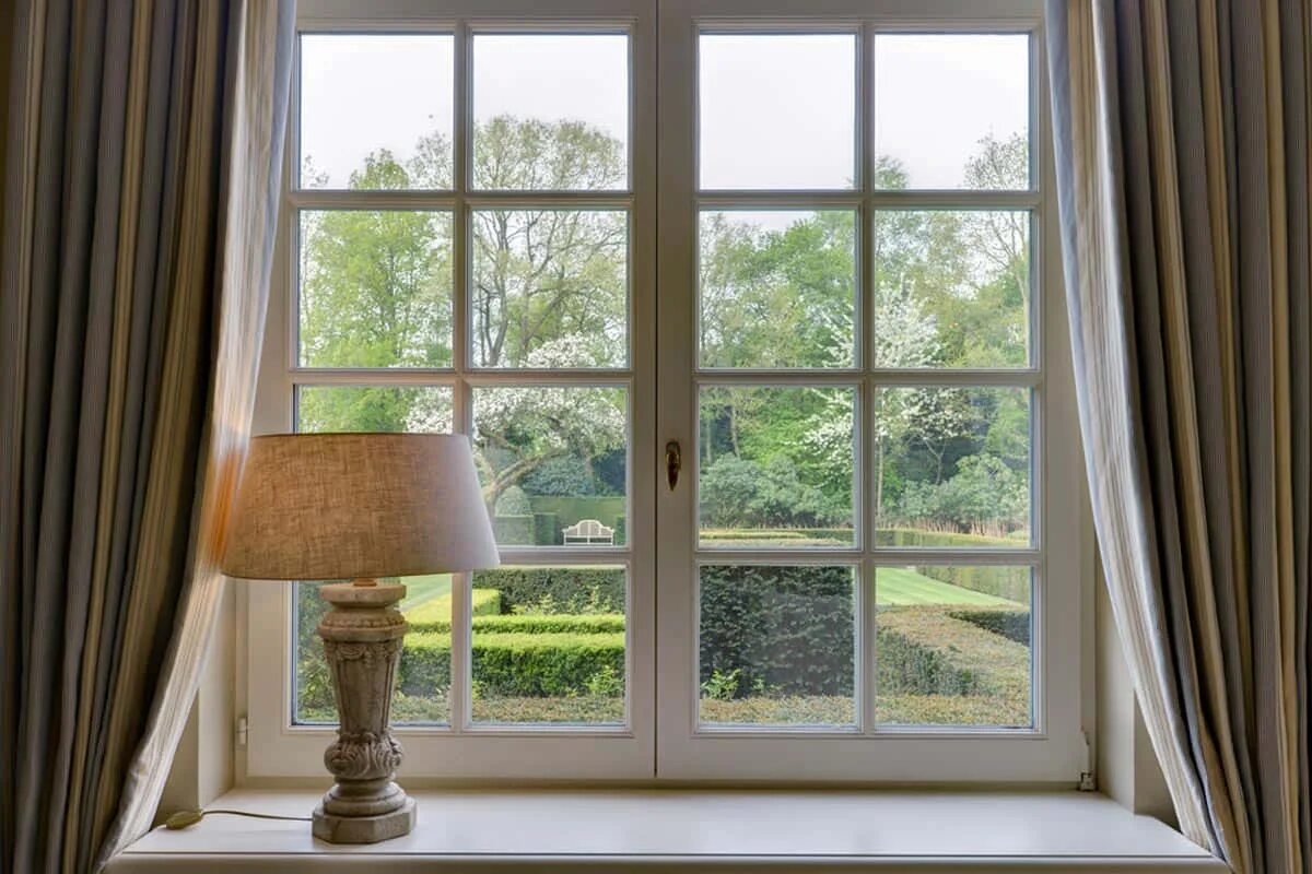 Window before close