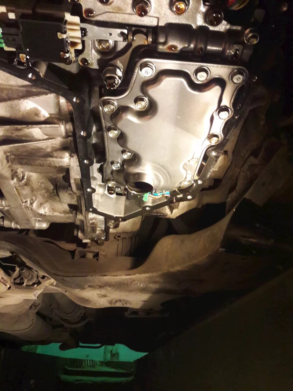 Z51 поддон вариатора. Масло вариатора ниссан мурано. Nissan murano z51 масло в вариатор. Масло в вариатор ниссан мурано z51. Фильтр акпп nissan murano z51.