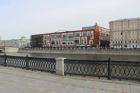 Новый корпус третьяковки на кадашевской набережной