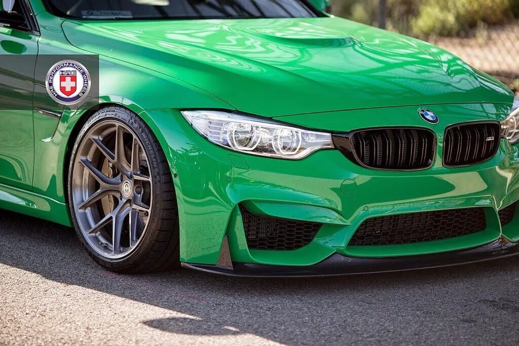 3 m ф ф. BMW m3 Green. BMW f30 зеленая. BMW m3 зеленая. БМВ м3 изумруд.