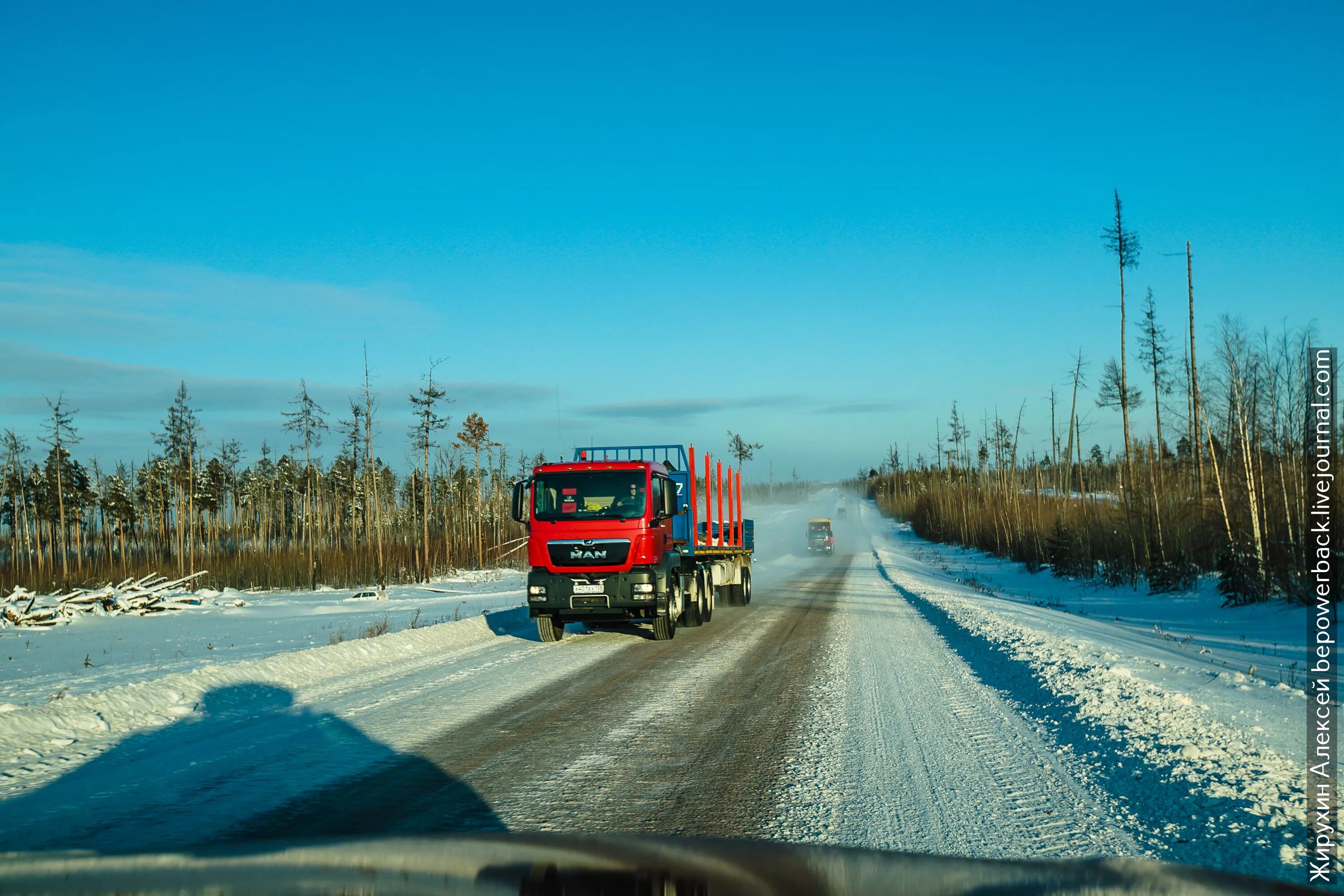 Мирный якутия. Камаз 44108 якутск. Мирный саха якутия. Мирный якутия кимберлитовая трубка. Сангар якутск.