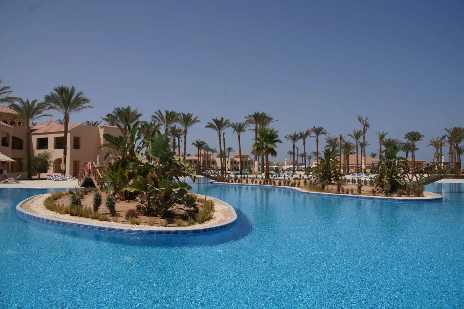 Хургада клеопатра макади. Xanadu hurghada макади-бэй. Клеопатра шарм-эль-шейх 5. Cleopatra luxury resort makadi bay 5. Клеопатра отель макади бэй.