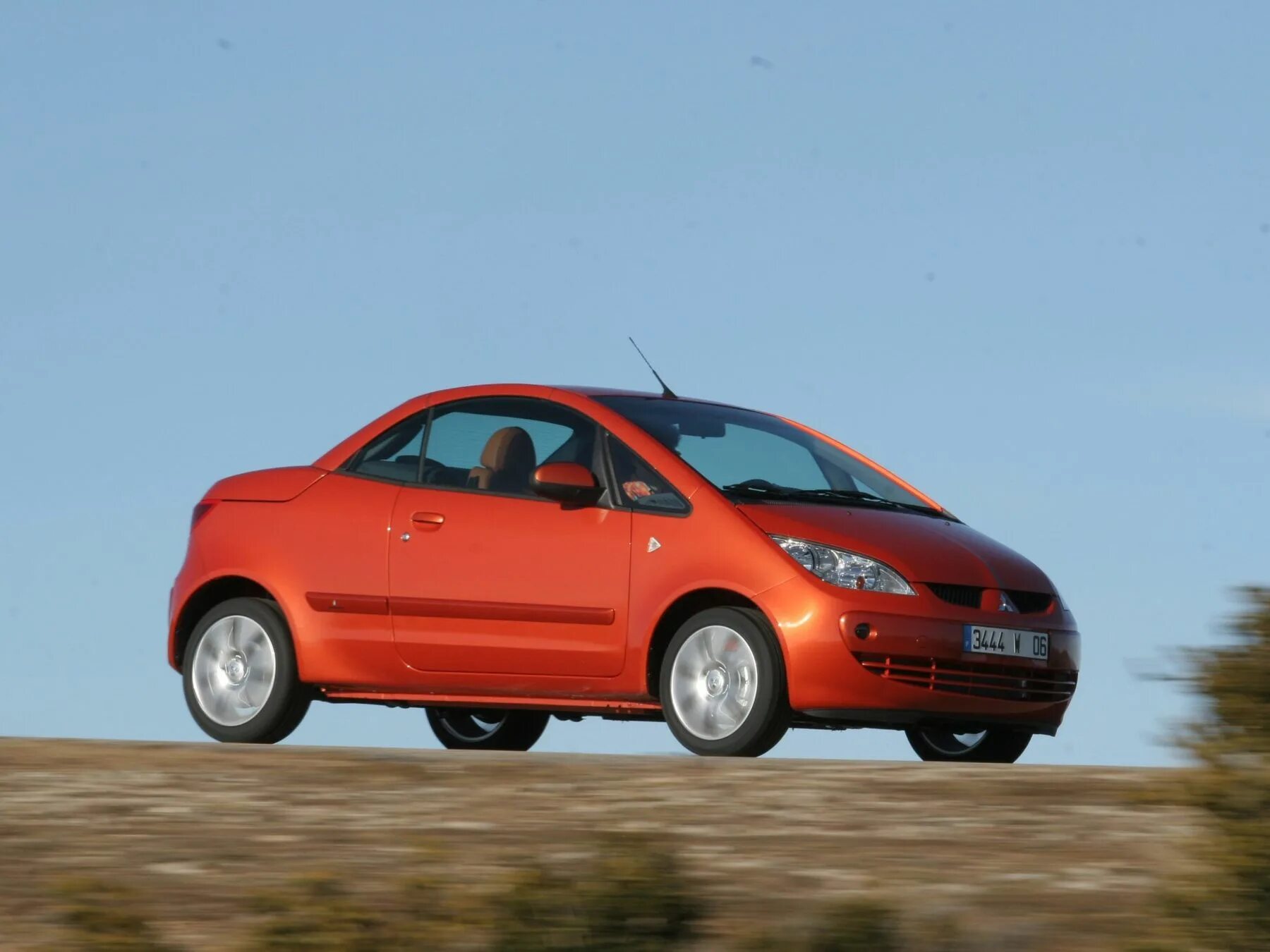 Mitsubishi colt. Mitsubishi colt 3 поколение. Colt 6 поколение. Мицубиси кольт 6 поколения. Митсубиси кольт 6.