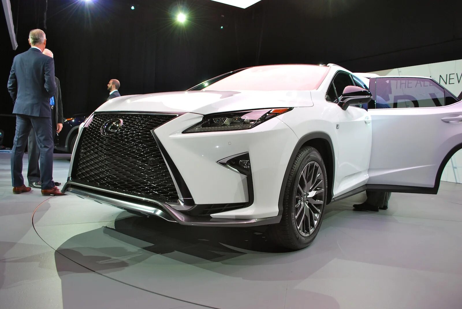 Lexus rx 2022. Лексус RX 2022. Лексус РХ 2022. Лексус rx350 2022. Новый Лексус RX 2022.