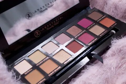 Anastasia beverly