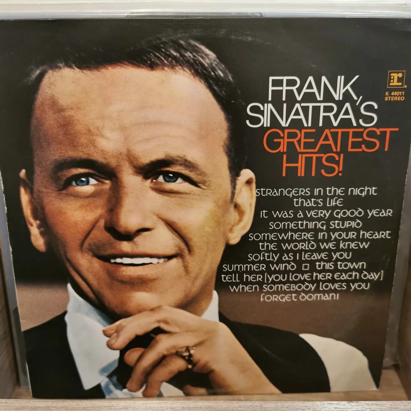 Фрэнк Синатра 80 лет. Greatest Hits винил Синатра. Пластинка Frank Sinatra. Фрэнк Синатра треки. Фрэнк синатра хиты