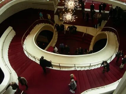 Opera us