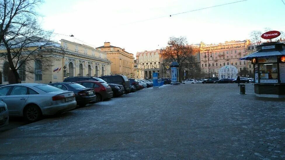 Манежная площадь санкт петербург режим работы. Манежная площадь санкт-петербург. ново манежный сквер в санкт-петербурге. манежная площадь санкт-петербург парковка. манежная площадь санкт-петербург балтиец.